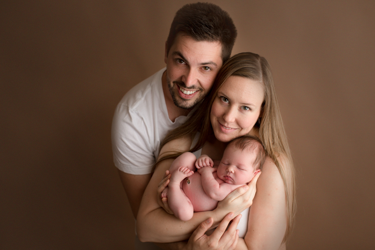 Rylan's Riches Photography specializes in newborn, birth, maternity, child, baby and family photography in Nashville, TN and surrounding areas including but not limited to Murfreesboro, Mt. Juliet, Lebanon, Brentwood, Franklin, Smyrna and Cool Springs.