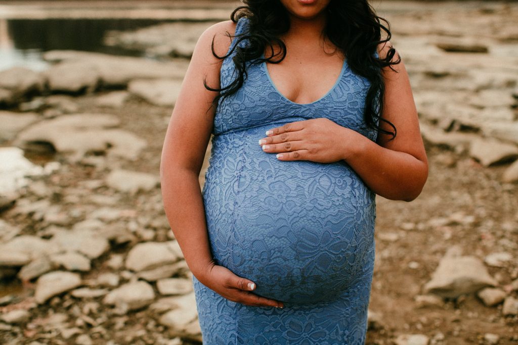 Rylan's RIches Photography- Nashville Maternity Photographer